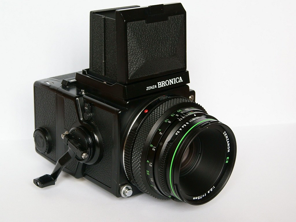Bronica ETRS, representative image