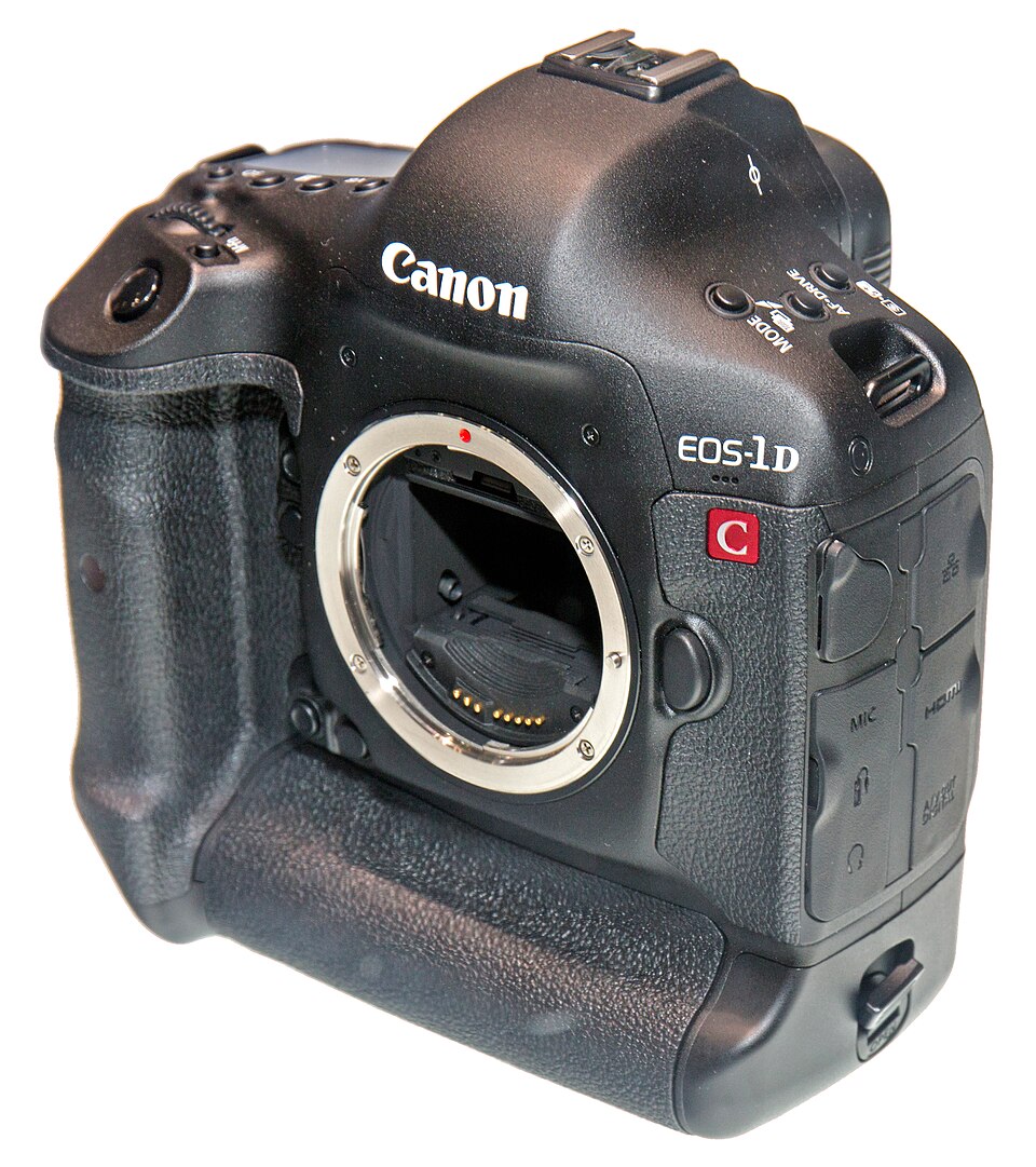 Canon EOS-1D C, representative image