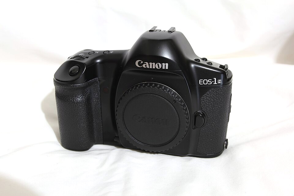 Canon EOS 1n, representative image