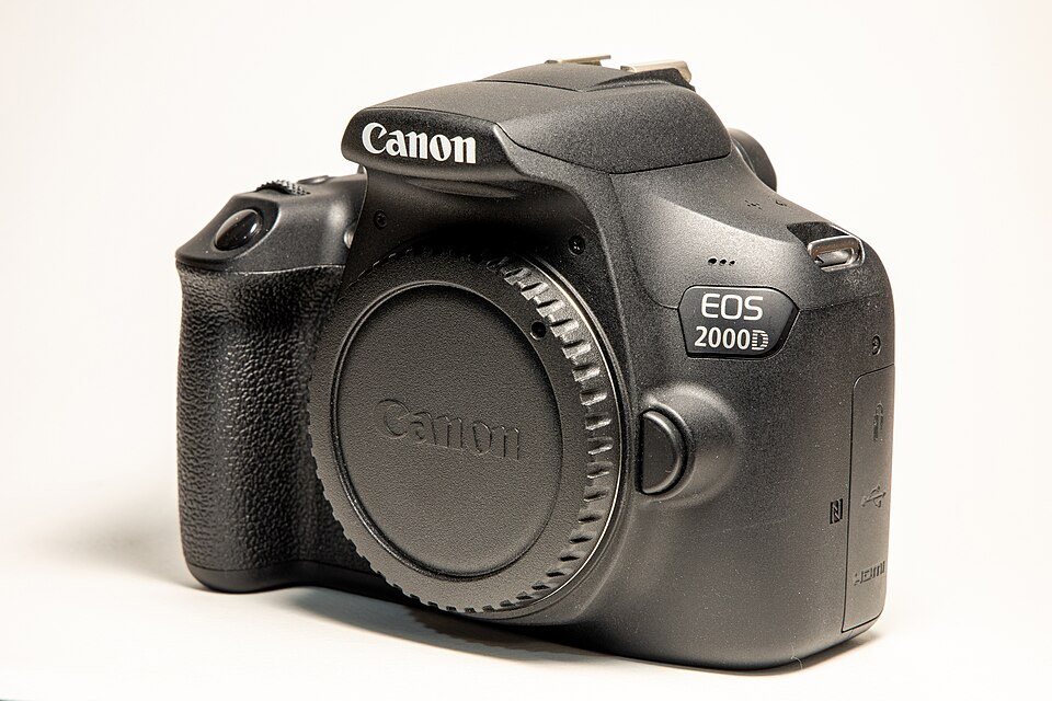 Canon EOS 2000D, representative image