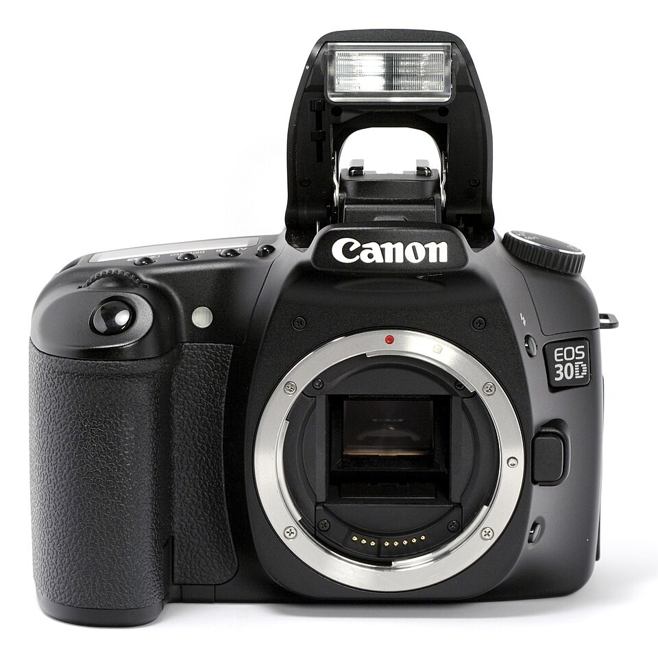 Canon EOS 30D, representative image
