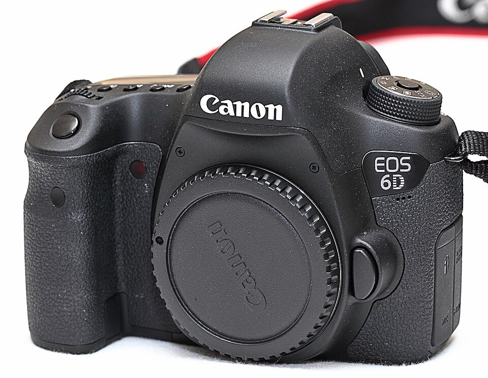Canon EOS 6D, representative image