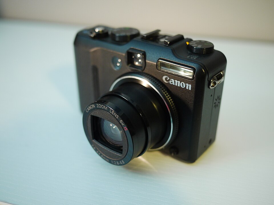 Canon PowerShot G9, representative image