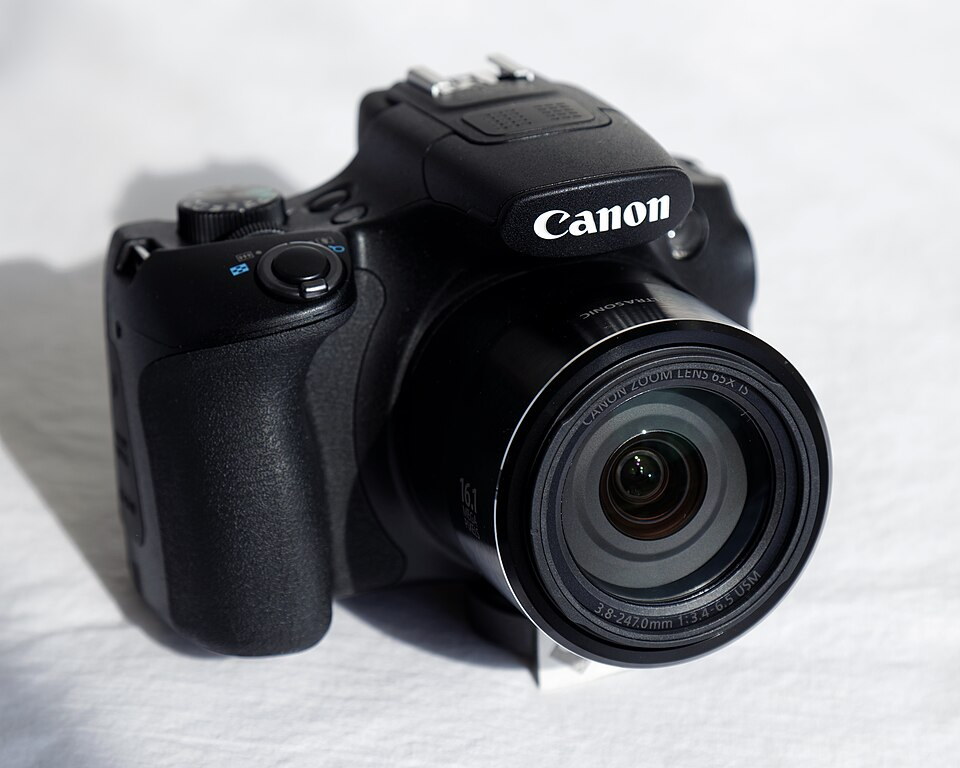 Canon PowerShot SX60 HS, representative image
