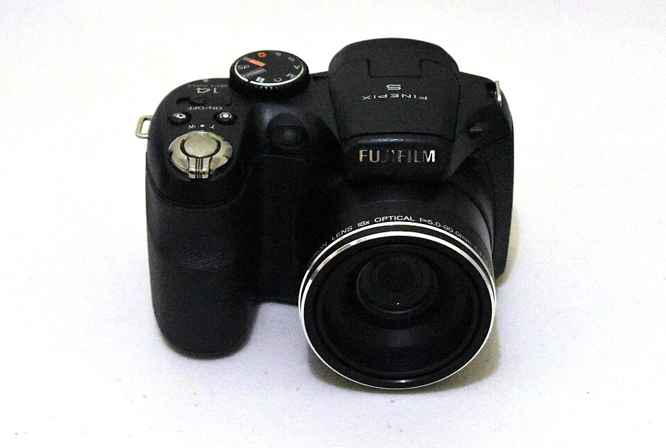 Fujifilm FinePix S2950, representative image