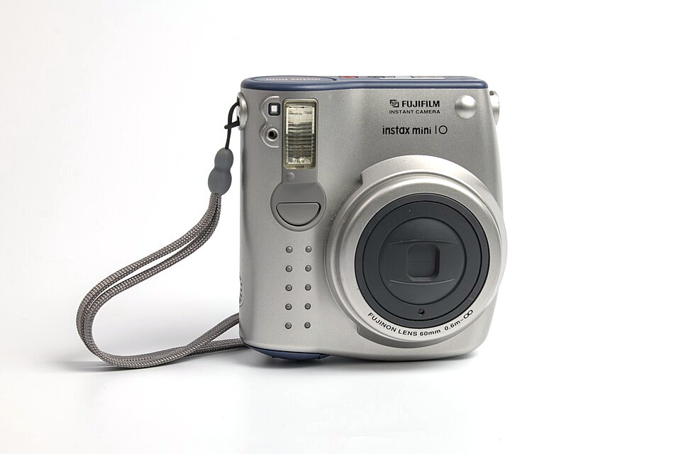 Fujifilm Instax Mini 10, representative image