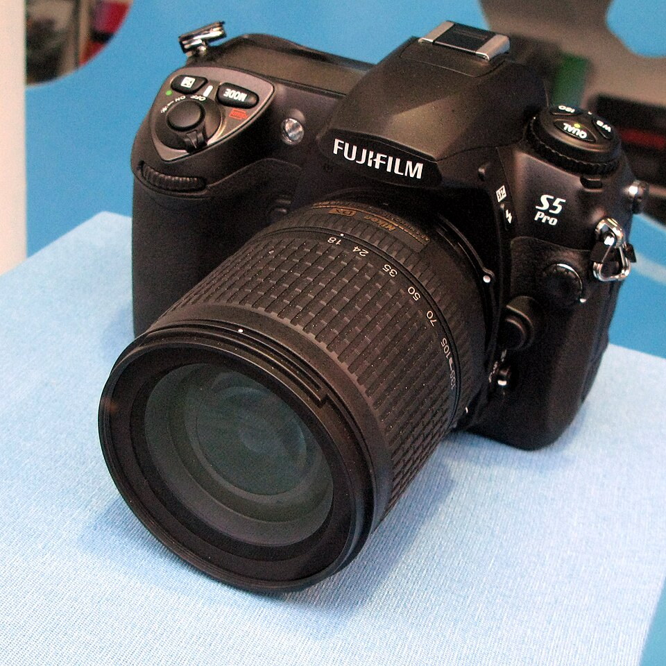 Fujifilm S5 Pro, representative image