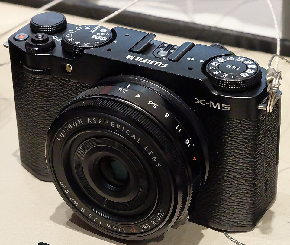 Fujifilm X-M5, representative image