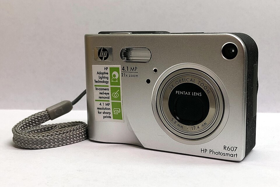HP Photosmart R607, representative image