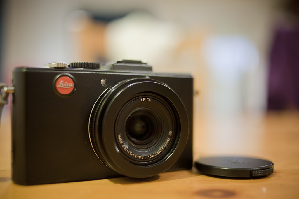 Leica D-Lux 5, representative image