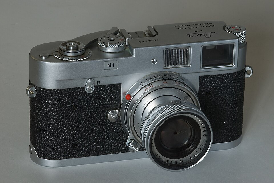 Leica M1, representative image