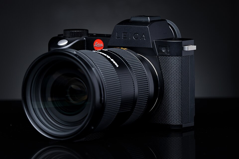 Leica SL2-S, representative image