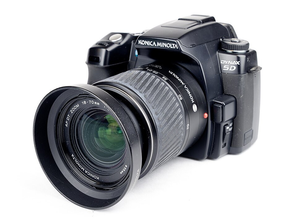 Konica Minolta Dynax 5D, representative image