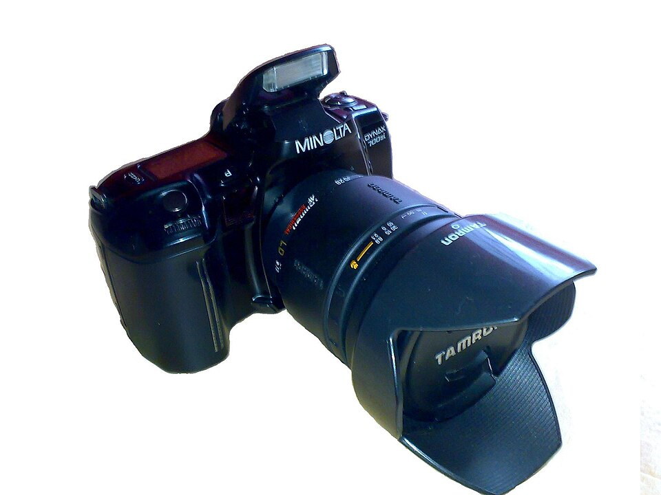 Minolta Dynax 700si, representative image