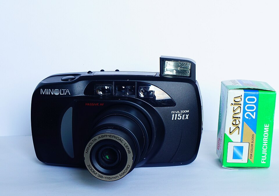Minolta Riva 115EX, representative image