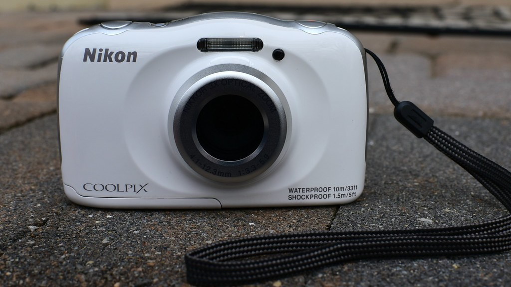Nikon Coolpix S33, representative image