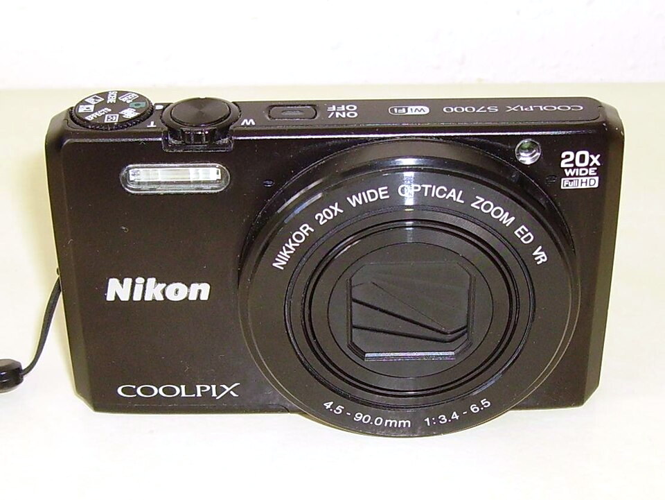 Nikon Coolpix S7000, representative image