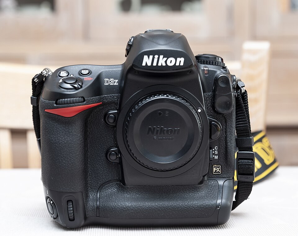 Nikon D3X, representative image