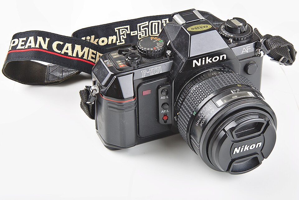 Nikon F-501, representative image