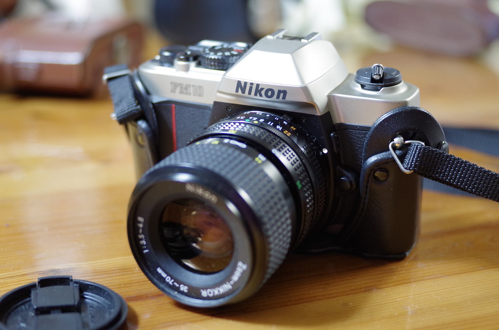 Nikon FM10, representative image