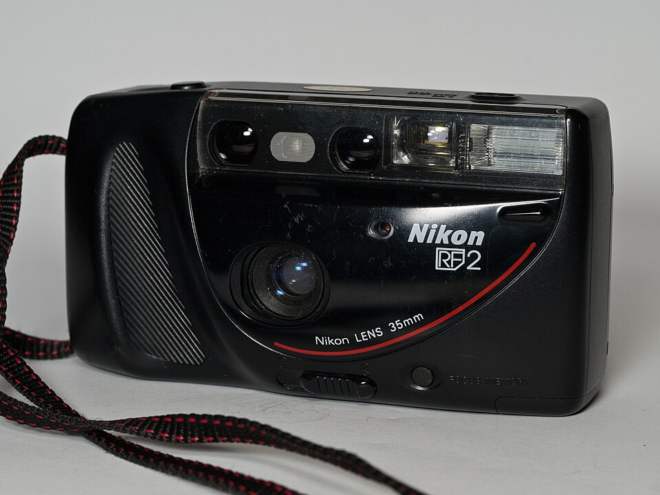 Nikon RF2, representative image