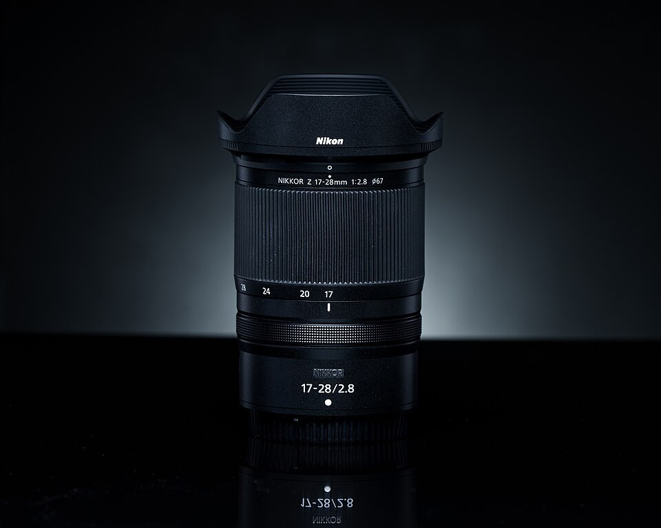 Nikon Z 17-28mm f/2.8, representative image