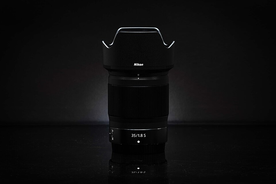 Nikon Z 35mm f/1.8 S, representative image