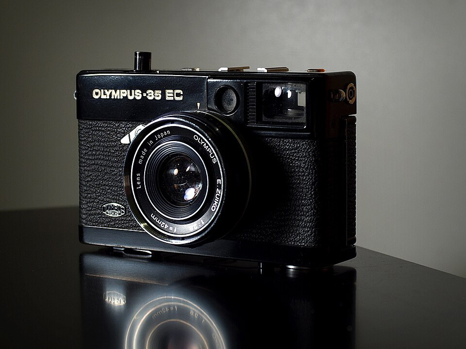 Olympus 35 EC, representative image