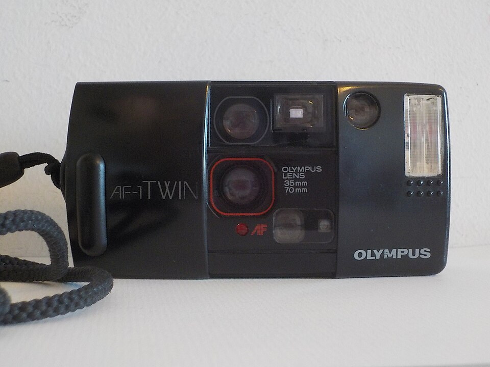 Olympus AF-1 Twin, representative image