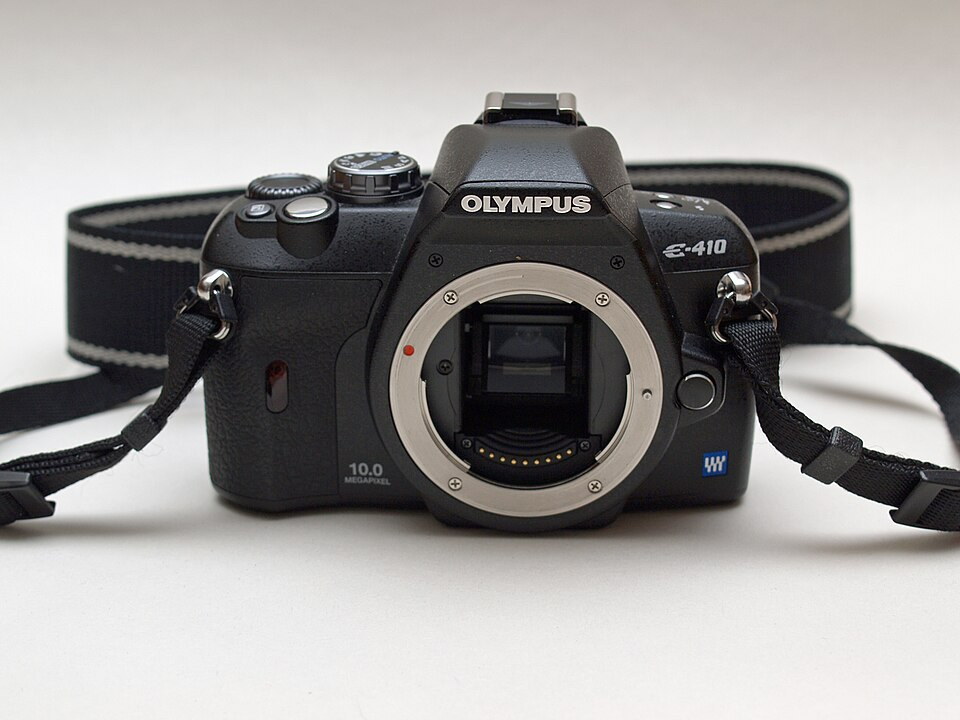 Olympus E-410, representative image