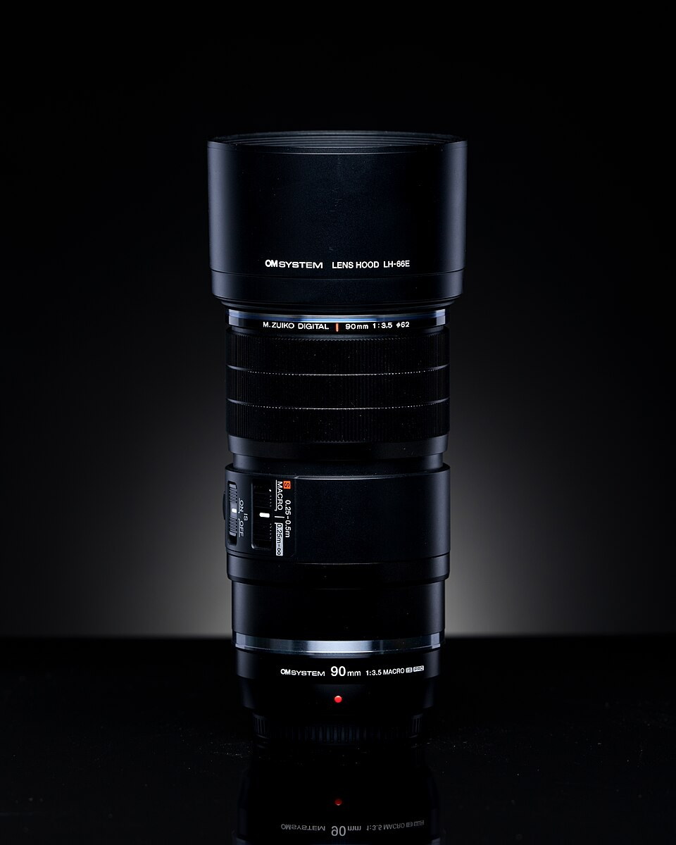 OM System M.Zuiko Digital ED 90mm f/3.5 Macro IS PRO, representative image