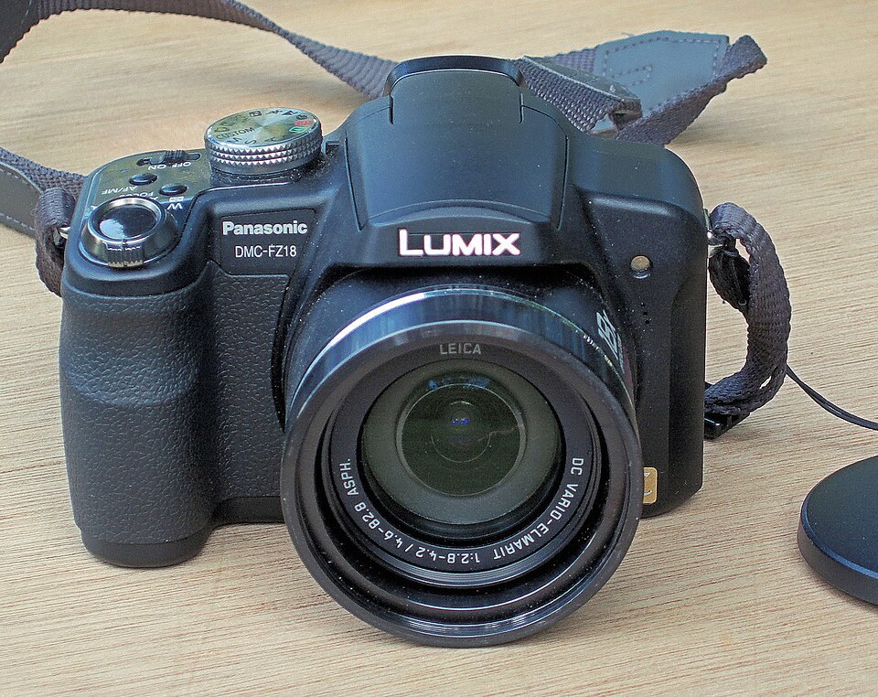 Panasonic Lumix DMC-FZ18, representative image