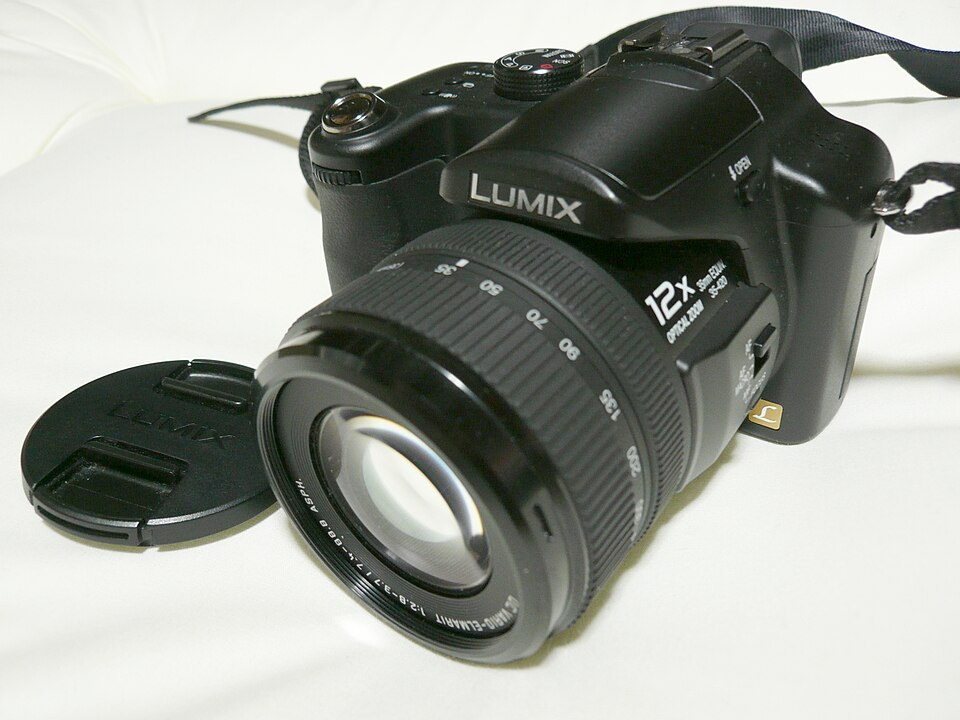 Panasonic Lumix DMC-FZ50, representative image