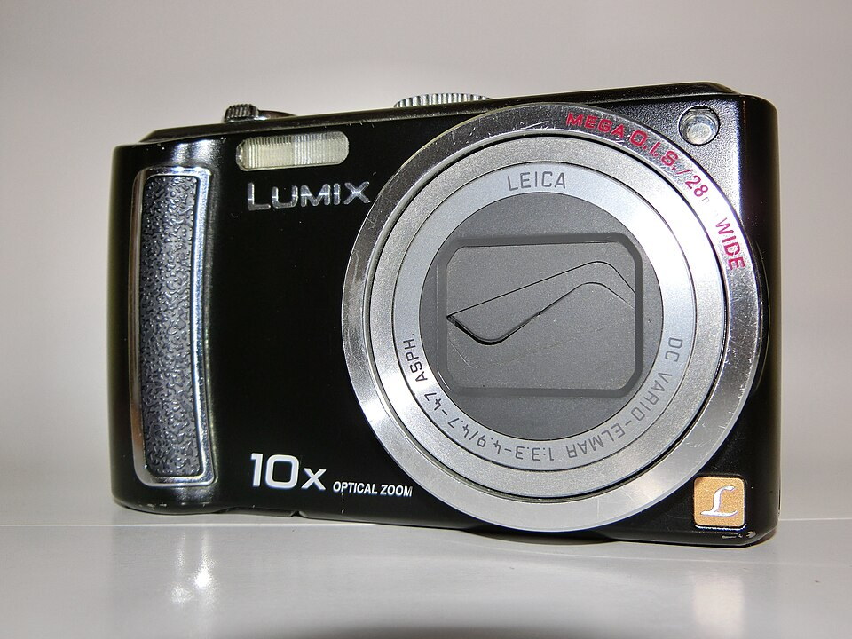Panasonic Lumix DMC-TZ5, representative image