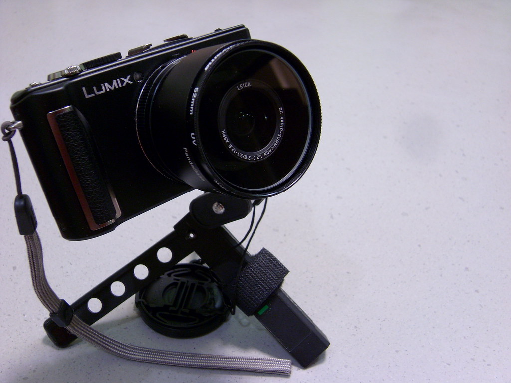 Panasonic Lumix LX3, representative image