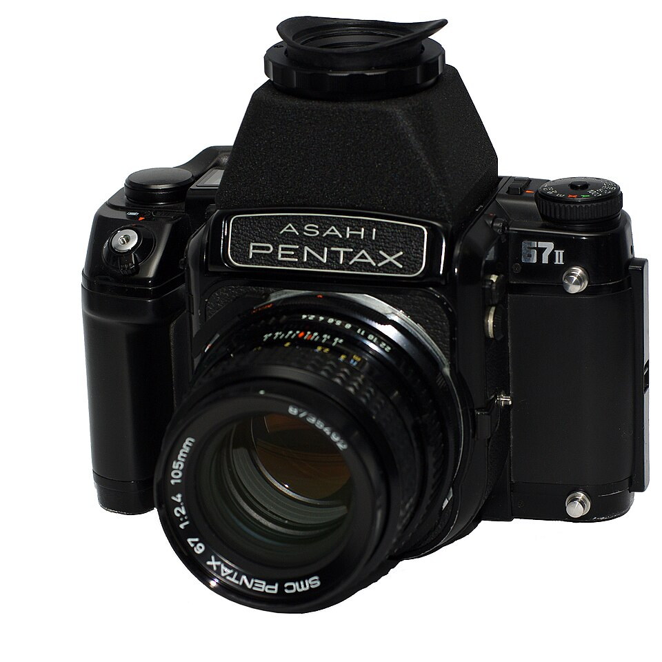 Pentax 67 II, representative image