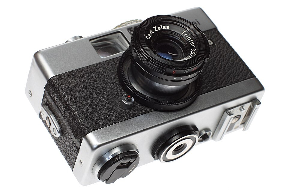 Rollei B35, representative image