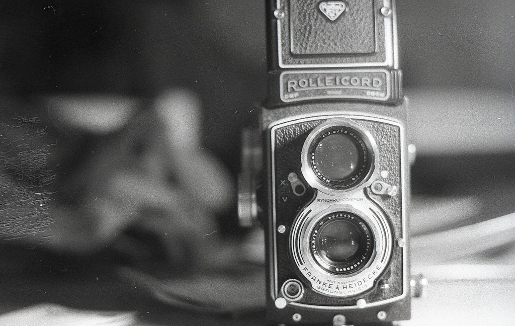 Rolleicord V, representative image