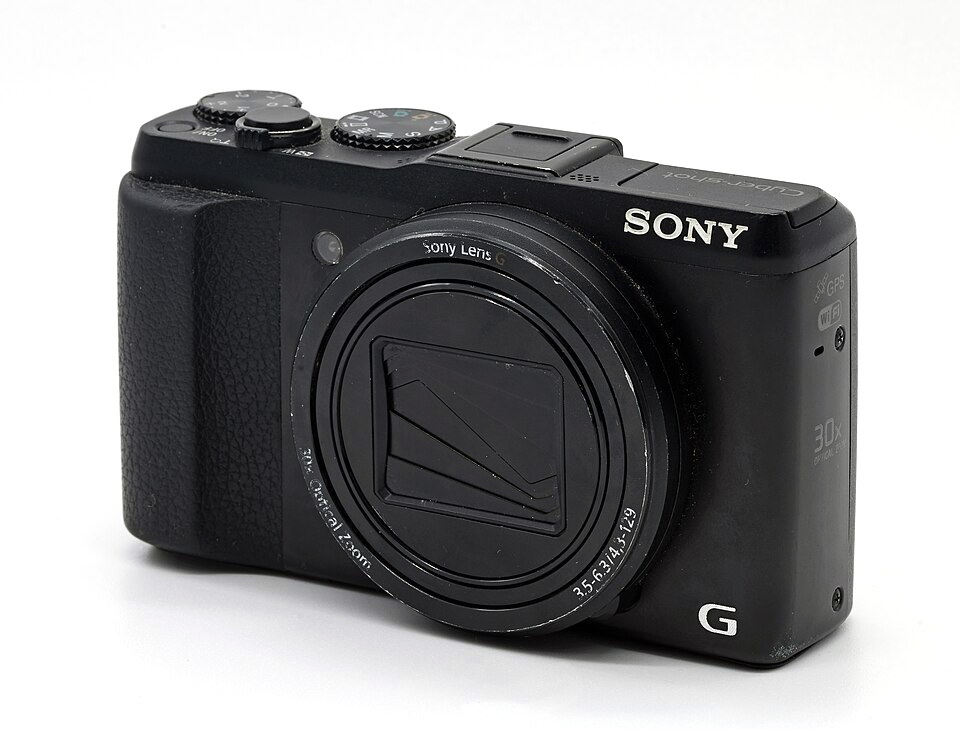 Sony Cyber-shot DSC-HX50, representative image