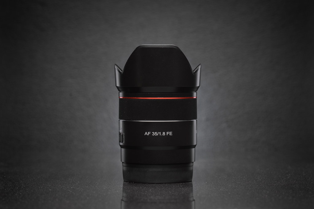Sony FE 35mm f/1.8, representative image