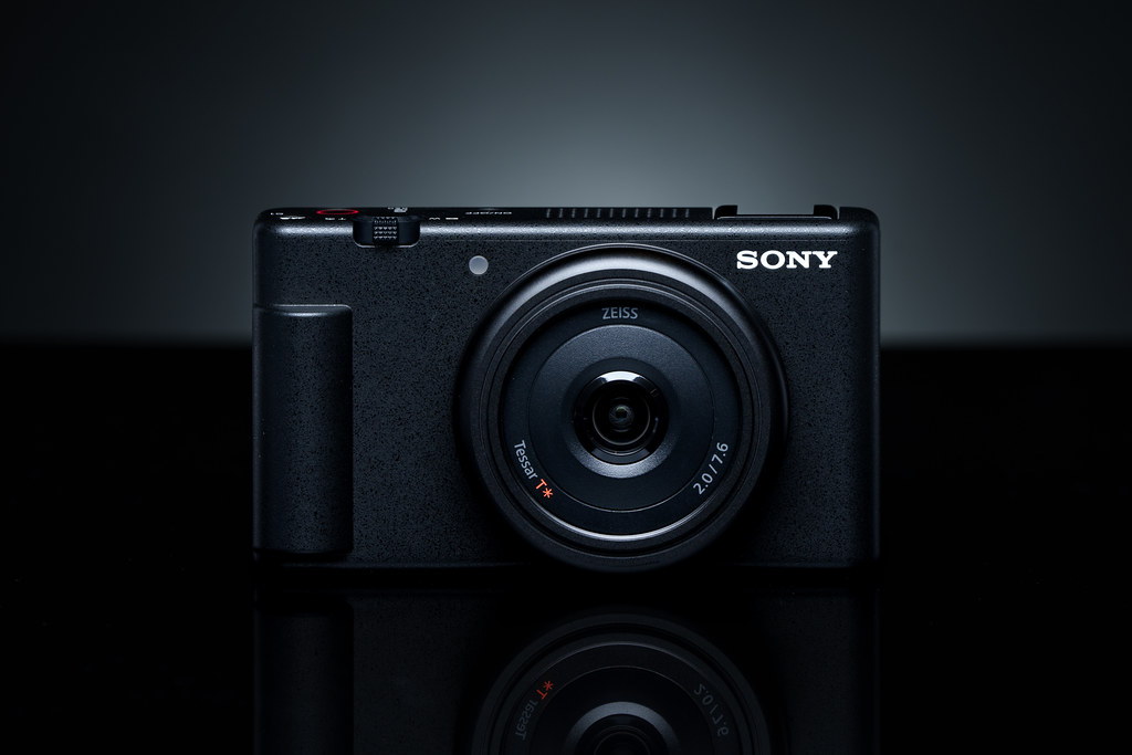 Sony ZV-1F, representative image