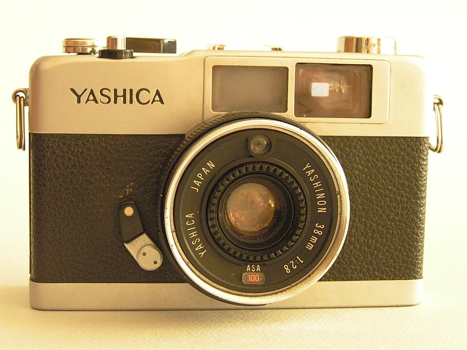 Yashica 35-ME, representative image